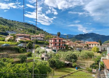 Four-room apartment Vicolo Maggiore, Dolceacqua - photo 2