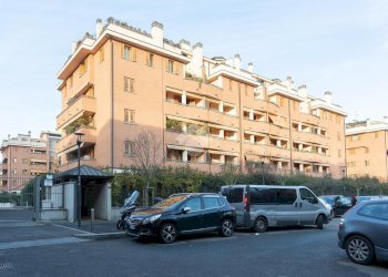 Box Via Palanzone, Milano (neighborhood Niguarda) - photo 1