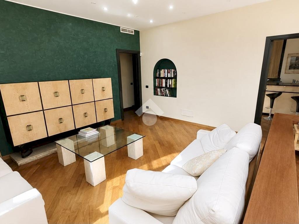 Three-room apartment Via Ercole Ferrario, Milano (neighborhood Washington) - photo 2