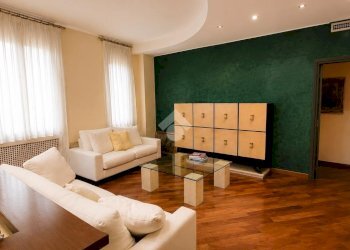Three-room apartment Via Ercole Ferrario, Milano (neighborhood Washington) - photo 3