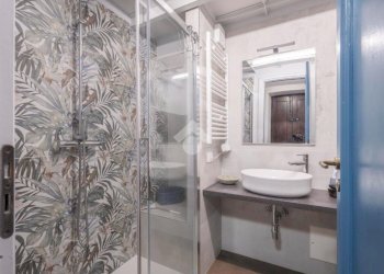 Two-room apartment Via Giuseppe Luigi Lagrange, Torino (neighborhood Centro) - photo 16