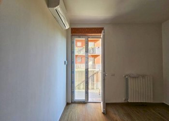 Two-room apartment Via Romualdo Bonfadini, Milano (neighborhood Morsenchio) - photo 7