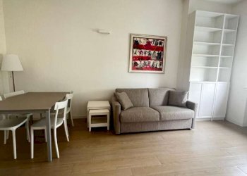 Two-room apartment via CONCA DEL NAVIGLIO 5, Milano (neighborhood Ticinese) - photo 2