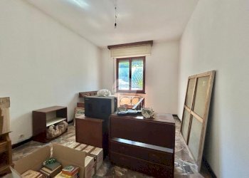 Apartment Via Rusca, Savona (neighborhood La Rusca) - photo 18