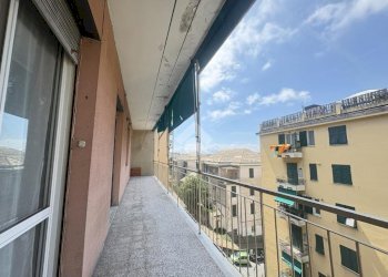 Appartamento Via Federico Donaver, Genova (zona San Fruttuoso) - foto 1