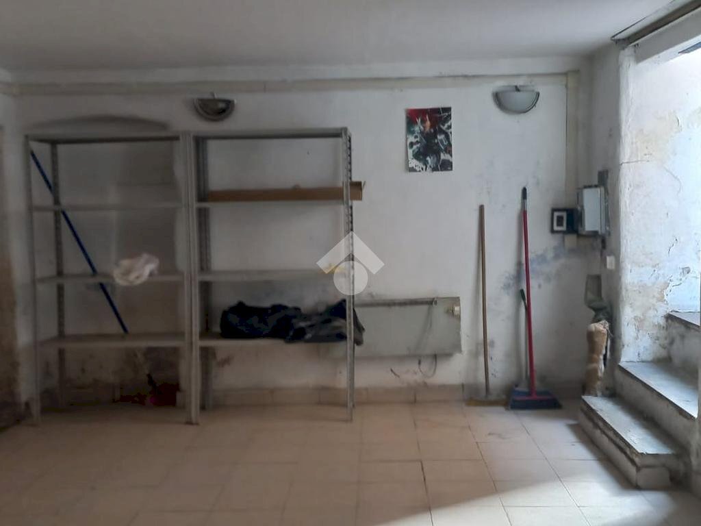 Magazzino Via della Libertà, Genova (zona Foce) - foto 3