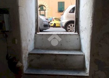 Warehouse Via della Libertà, Genova (neighborhood Foce) - photo 2