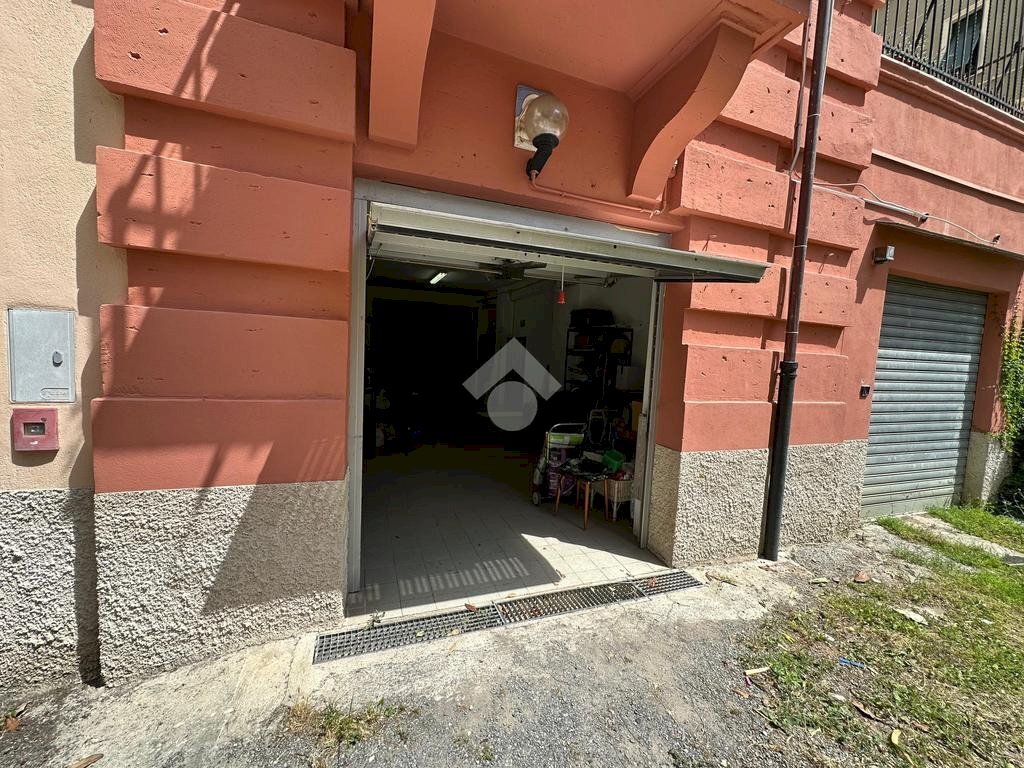 Warehouse viale goffredo franchini, Genova (neighborhood Nervi) - photo 1