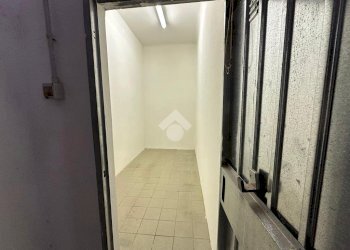 Warehouse viale goffredo franchini, Genova (neighborhood Nervi) - photo 4
