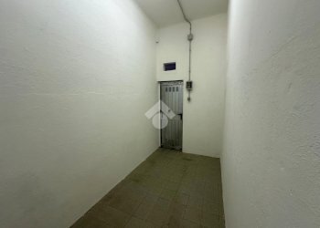 Warehouse viale goffredo franchini, Genova (neighborhood Nervi) - photo 6