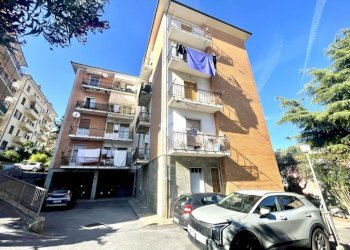 Quadrilocale Via don giovanni minzoni, Imperia - foto 1