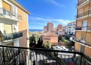 Quadrilocale Via don giovanni minzoni, Imperia - foto 6