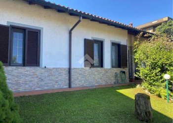 Porzione di casa Via Arturo Toscanini, Arluno - foto 1