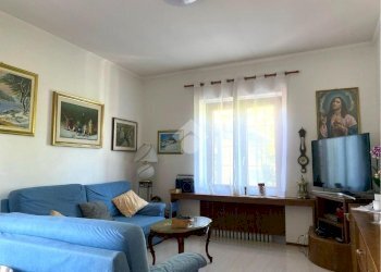 Porzione di casa Via Arturo Toscanini, Arluno - foto 2