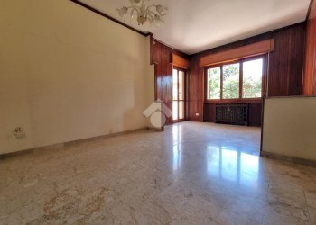 Three-room apartment Via Bertarini, Carugate - photo 9