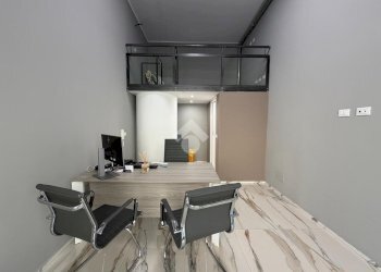 Negozio Via Dagnini, Bologna (zona Murri) - foto 2