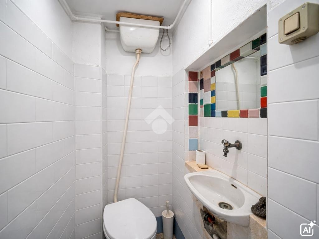 Two-room apartment Corso Adriano, Modena (neighborhood Centro Storico) - photo 3