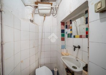 Two-room apartment Corso Adriano, Modena (neighborhood Centro Storico) - photo 4