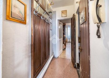 Two-room apartment Corso Adriano, Modena (neighborhood Centro Storico) - photo 12