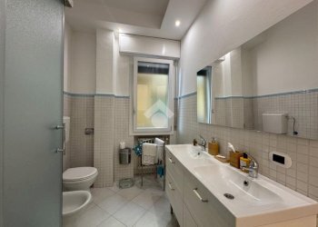 Three-room apartment via Cavour, Modena (neighborhood Centro Storico) - photo 35