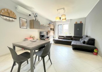 Trilocale Via giacomo puccini, Pregnana Milanese - foto 3
