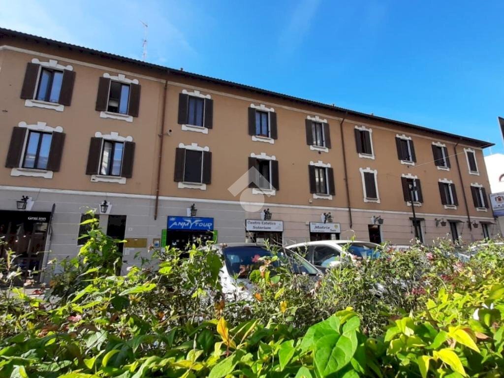 Four-room apartment Via Giuseppe Mazzini, Senago - photo 1