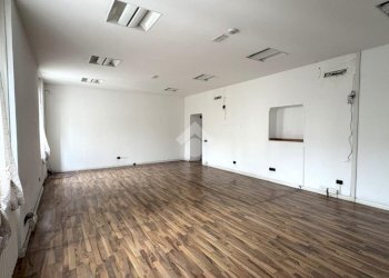 Four-room apartment Via Giuseppe Mazzini, Senago - photo 3
