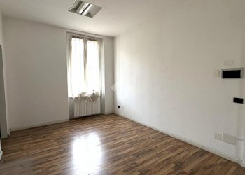 Four-room apartment Via Giuseppe Mazzini, Senago - photo 4