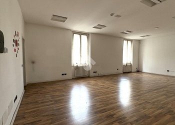 Four-room apartment Via Giuseppe Mazzini, Senago - photo 7