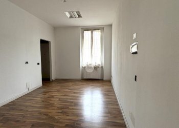 Four-room apartment Via Giuseppe Mazzini, Senago - photo 10
