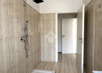 Four-room apartment Via Giuseppe Mazzini, Senago - photo 25