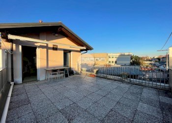 Villa Via Boffalora, Magenta - photo 17