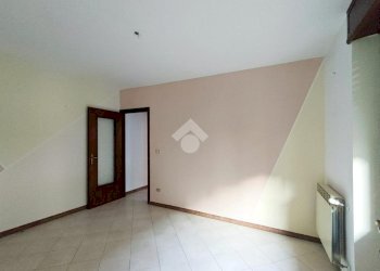 Four-room apartment Corso Matteotti, Torre Pellice - photo 9