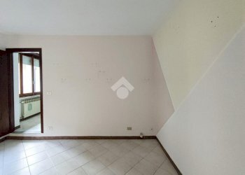 Four-room apartment Corso Matteotti, Torre Pellice - photo 11