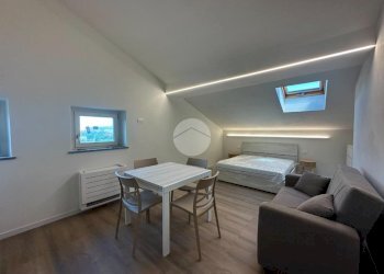 One-room apartment Piazza Galateri, Savigliano - photo 1