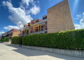 Foto 1 - Appartamento Via delle Mimose
 
2, Montecorvino Pugliano - foto 1