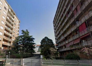 Foto 1 - Warehouse Via Garessio
 
37, Torino - photo 1