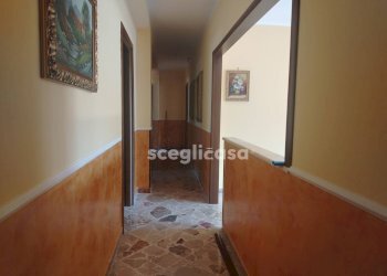Foto 5 - Appartamento Via Cagliari
 
33, Carini - foto 4