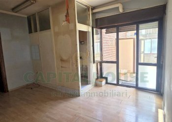 Foto 3 - Two-room apartment Viale Lincoln, Caserta - photo 3