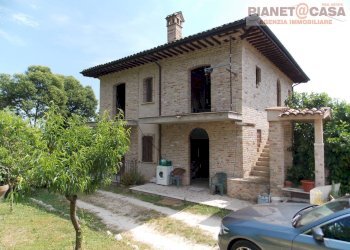 Foto 3 - Casa indipendente Contrada Cabbiano, Castel di Lama - foto 3