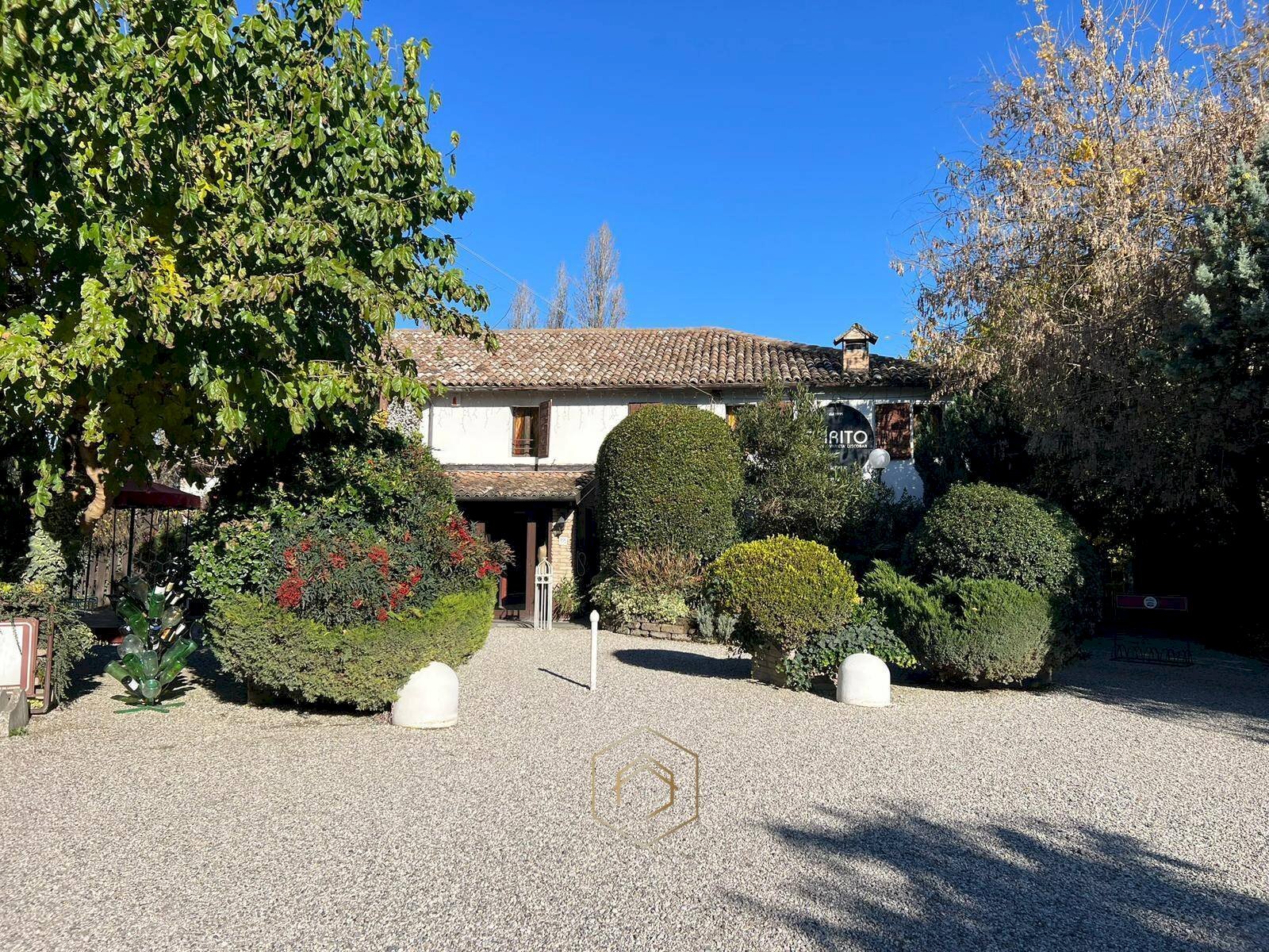 Foto 1 - Negozio Via Rondona, Vigarano Mainarda - foto 1