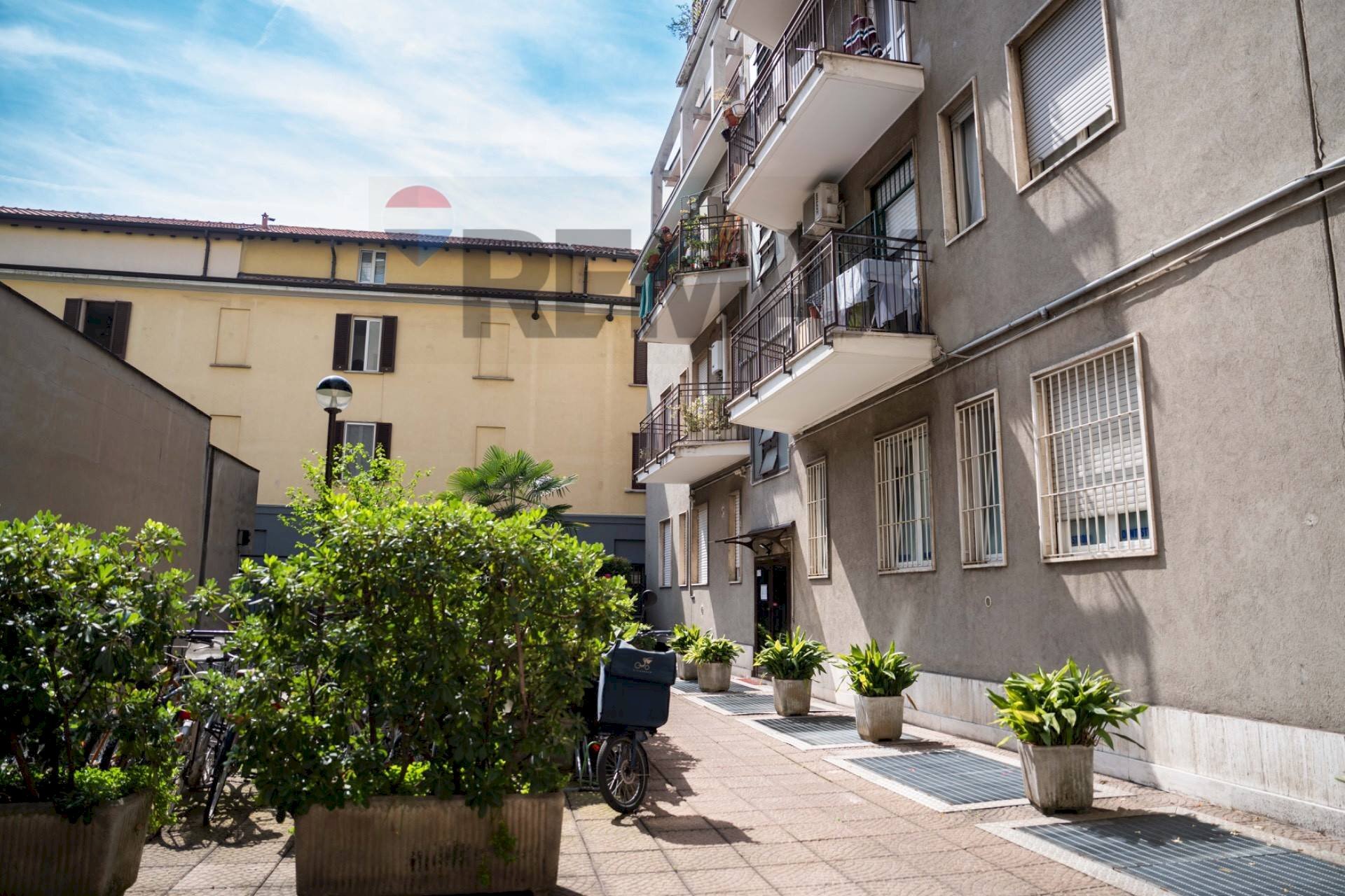 Edificio all\'aperto - Bilocale Poliziano
 
12, Milano - foto 2