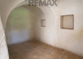 Stanza vuota - Baita Strada Pozzo Salerno, Martina Franca - foto 9