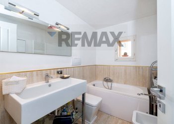Bagno - Quadrilocale Via Paluzzi
 
3, Fiano Romano - foto 10