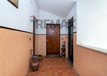 Hall / corridoio - Quadrilocale Via Paluzzi
 
3, Fiano Romano - foto 19