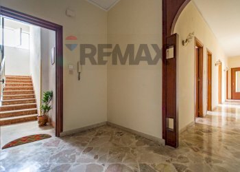 Hall / corridoio - Appartamento Largo Filadelfio Fichera
 
6, Palermo - foto 3