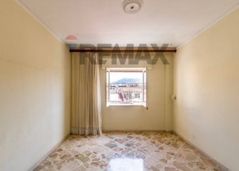 Stanza vuota - Appartamento Largo Filadelfio Fichera
 
6, Palermo - foto 8