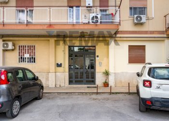 Edificio all\'aperto - Appartamento Largo Filadelfio Fichera
 
6, Palermo - foto 14