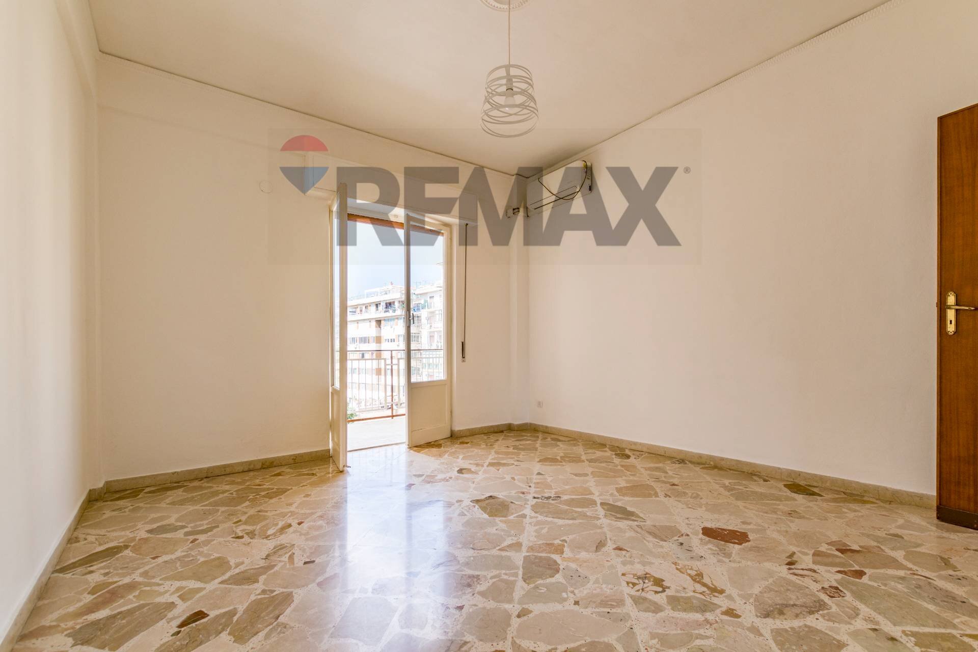 Stanza vuota - Apartment Largo Filadelfio Fichera
6, Palermo - photo 2