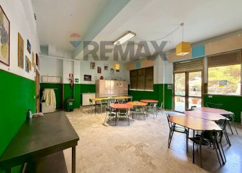 Sala da pranzo - Ufficio Via Giuseppe Lanza di Scalea
 
478/522, Palermo - foto 16